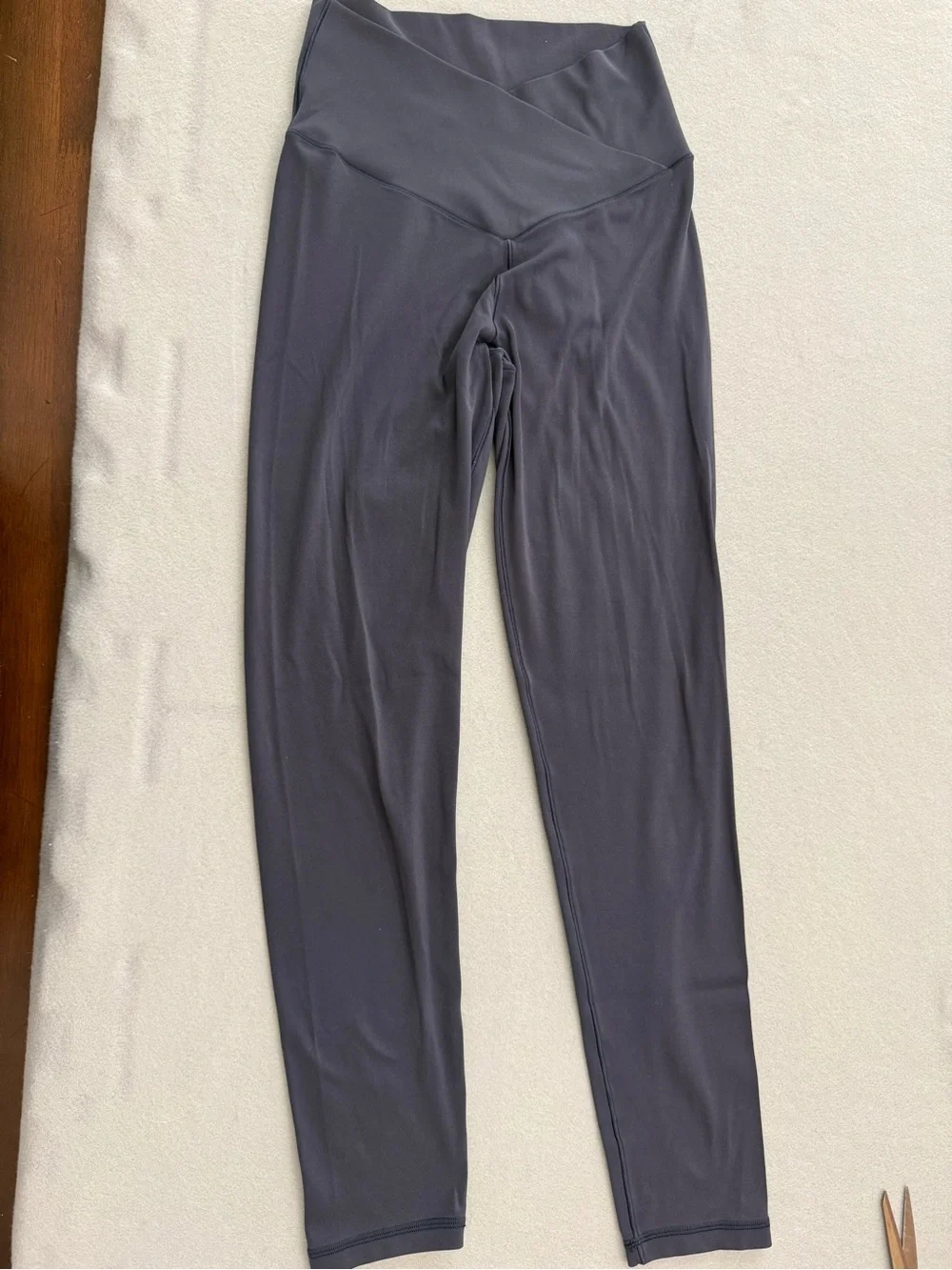 High-Waist Crisscross Ankle Leggings - Navy and Dusty Blue